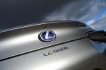 Lexus LC500h 2017 года (UK)